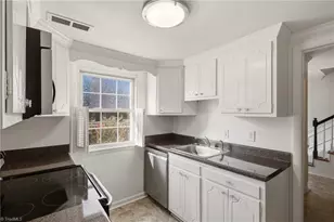 2902 Saint Marks Rd, Winston-Salem, NC 27103 - Photo 13