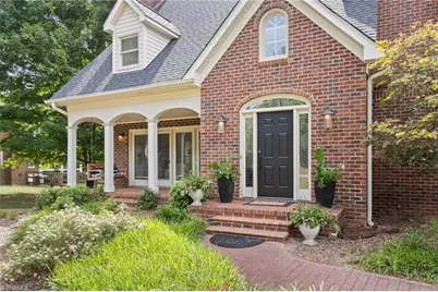 4606 Hartsford Drive, Greensboro, NC 27406 - Photo 3