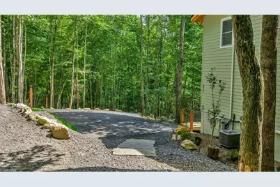 925 Red Sleigh Way, Fleetwood, NC 28626 - Photo 13