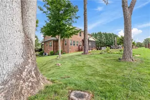 128 Meadow Brook Ct, Advance, NC 27006 - Photo 5