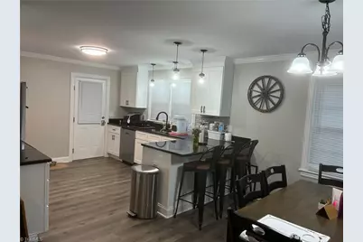 417 S Main Street, Dobson, NC 27017 - Photo 5