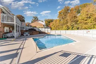 7 Brandywine Cir, Greensboro, NC 27409 - Photo 35
