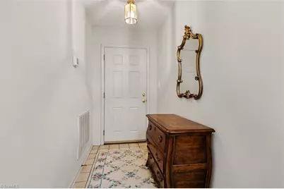 7 Brandywine Circle, Greensboro, NC 27409 - Photo 7