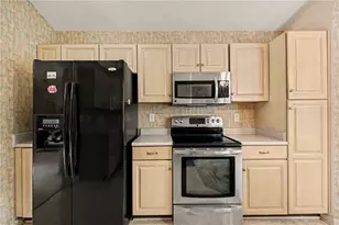 7 Brandywine Cir, Greensboro, NC 27409 - Photo 13