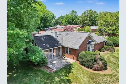 7 Brandywine Circle, Greensboro, NC 27409 - Photo 31