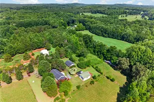 4217 Lake Ridge Ct, Ramseur, NC 27316 - Photo 3