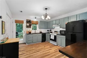 524 Rock Cliff Ct, Winston-Salem, NC 27104 - Photo 17