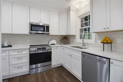 505 Salisbury Street, Kernersville, NC 27284 - Photo 11