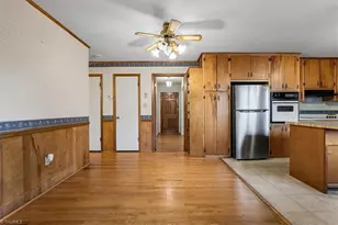 508 Wentworth Dr, Graham, NC 27253 - Photo 5
