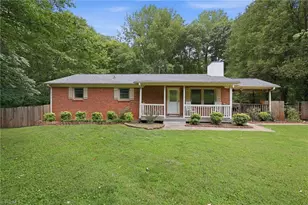 2273 Willow Bend Dr, Kernersville, NC 27284 - Photo 1
