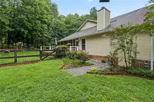 127 Woodtree Ln, Winston-Salem, NC 27107 - Photo 43