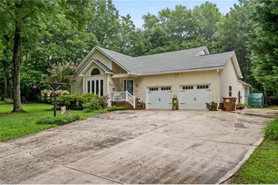 127 Woodtree Lane, Winston-Salem, NC 27107 - Photo 3