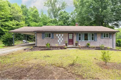 1532 Harrison Street, Reidsville, NC 27320 - Photo 3