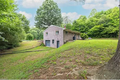 1532 Harrison Street, Reidsville, NC 27320 - Photo 33