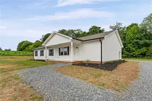 1013 Blue Dan Ln, Yadkinville, NC 27055 - Photo 47