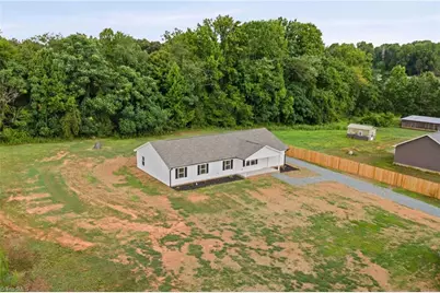 1013 Blue Dan Lane, Yadkinville, NC 27055 - Photo 45