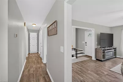 1045 Robbins Street, Asheboro, NC 27203 - Photo 7