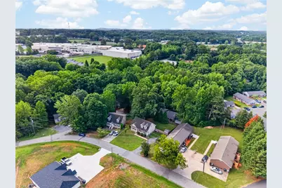 1045 Robbins Street, Asheboro, NC 27203 - Photo 3