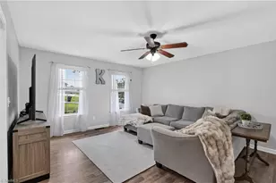 1045 Robbins St, Asheboro, NC 27203 - Photo 5