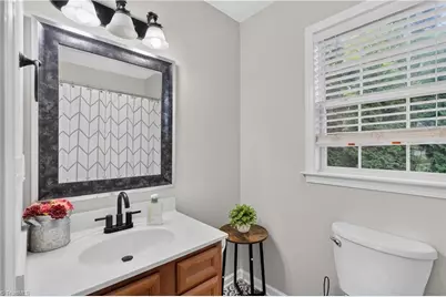 1045 Robbins Street, Asheboro, NC 27203 - Photo 15
