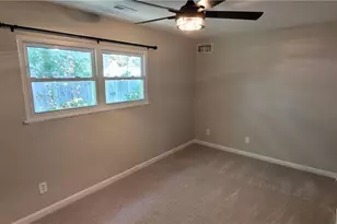 3712 Atlas St, Greensboro, NC 27405 - Photo 9