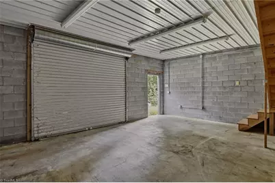 1389 City Lake Road, Lexington, NC 27295 - Photo 29