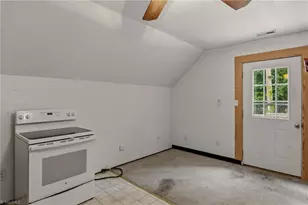 1389 City Lake Rd, Lexington, NC 27295 - Photo 37