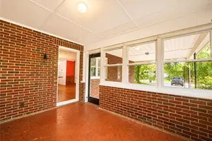 1910 Flatrock St, Winston-Salem, NC 27107 - Photo 7