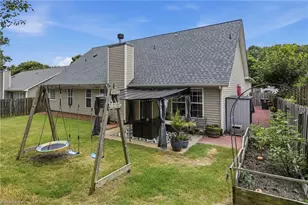 4406 Camden Ridge Dr, Greensboro, NC 27410 - Photo 27