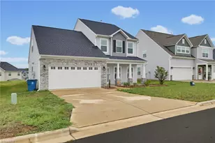 668 Palomino Mustang Dr, Whitsett, NC 27377 - Photo 33