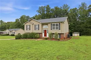 4051 Village Trace Dr, Tobaccoville, NC 27050 - Photo 3
