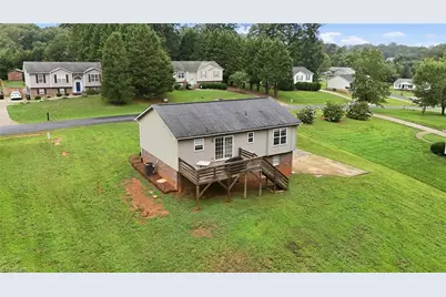4051 Village Trace Drive, Tobaccoville, NC 27050 - Photo 13