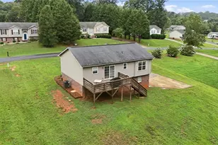4051 Village Trace Dr, Tobaccoville, NC 27050 - Photo 13