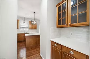 5560 Frances Ct, Winston-Salem, NC 27105 - Photo 5