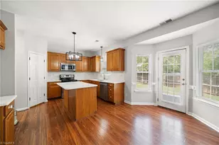 5560 Frances Ct, Winston-Salem, NC 27105 - Photo 5