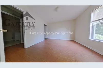 905 Hanahan Court #B, Greensboro, NC 27409 - Photo 11