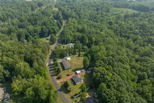 231 Nell Rd, Madison, NC 27025 - Photo 45