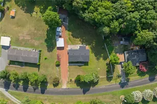 231 Nell Rd, Madison, NC 27025 - Photo 43
