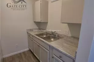 427 S Main St, Asheboro, NC 27203 - Photo 3