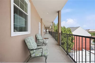 360 Elm Street #304, Greensboro, NC 27401 - Photo 17