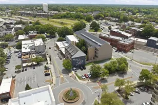 360 Elm St, Greensboro, NC 27401 - Photo 25