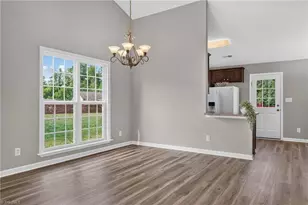 1575 Farningham Ln, Burlington, NC 27215 - Photo 29