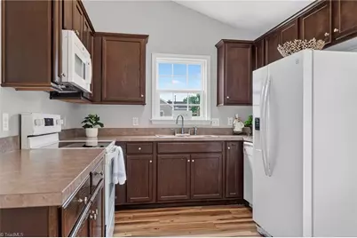 1575 Farningham Lane, Burlington, NC 27215 - Photo 11