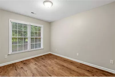 2320 Meadow Gate Drive, Greensboro, NC 27455 - Photo 25