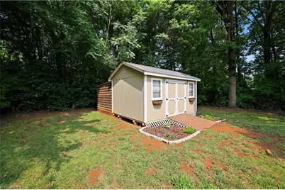 110 New Street S, Liberty, NC 27298 - Photo 23