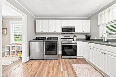 110 New Street S, Liberty, NC 27298 - Photo 9