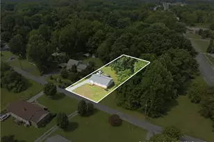 110 New Street S, Liberty, NC 27298 - Photo 3
