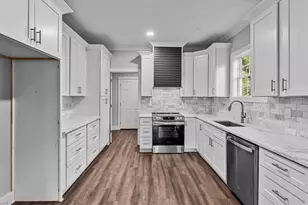 805 Bennett St, Greensboro, NC 27406 - Photo 11