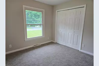 2116 Larkspur Drive, Greensboro, NC 27405 - Photo 17