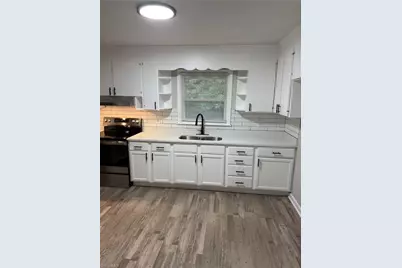 2116 Larkspur Drive, Greensboro, NC 27405 - Photo 11